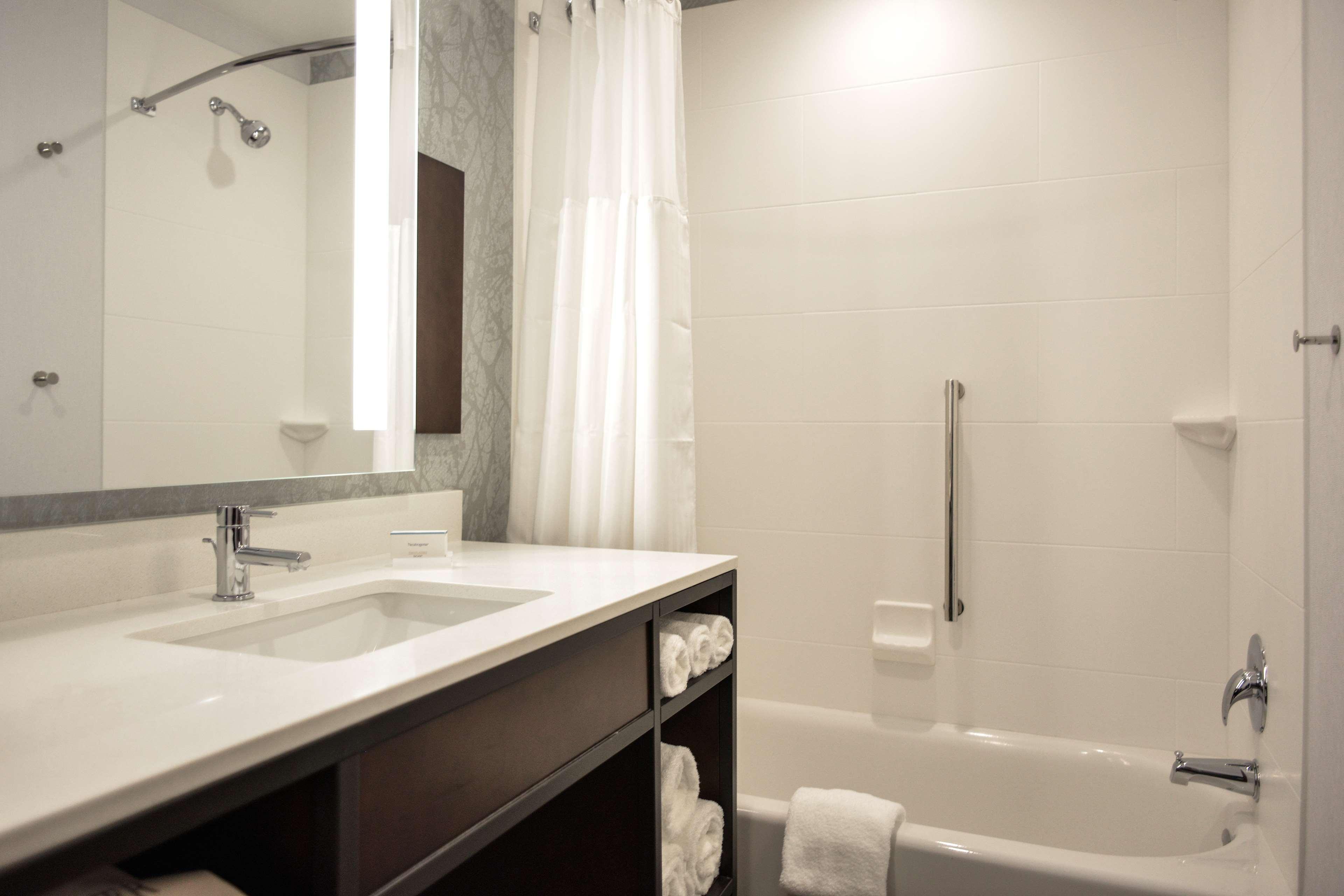 Hotel Hilton Garden Mall Of St. Matthews Louisville