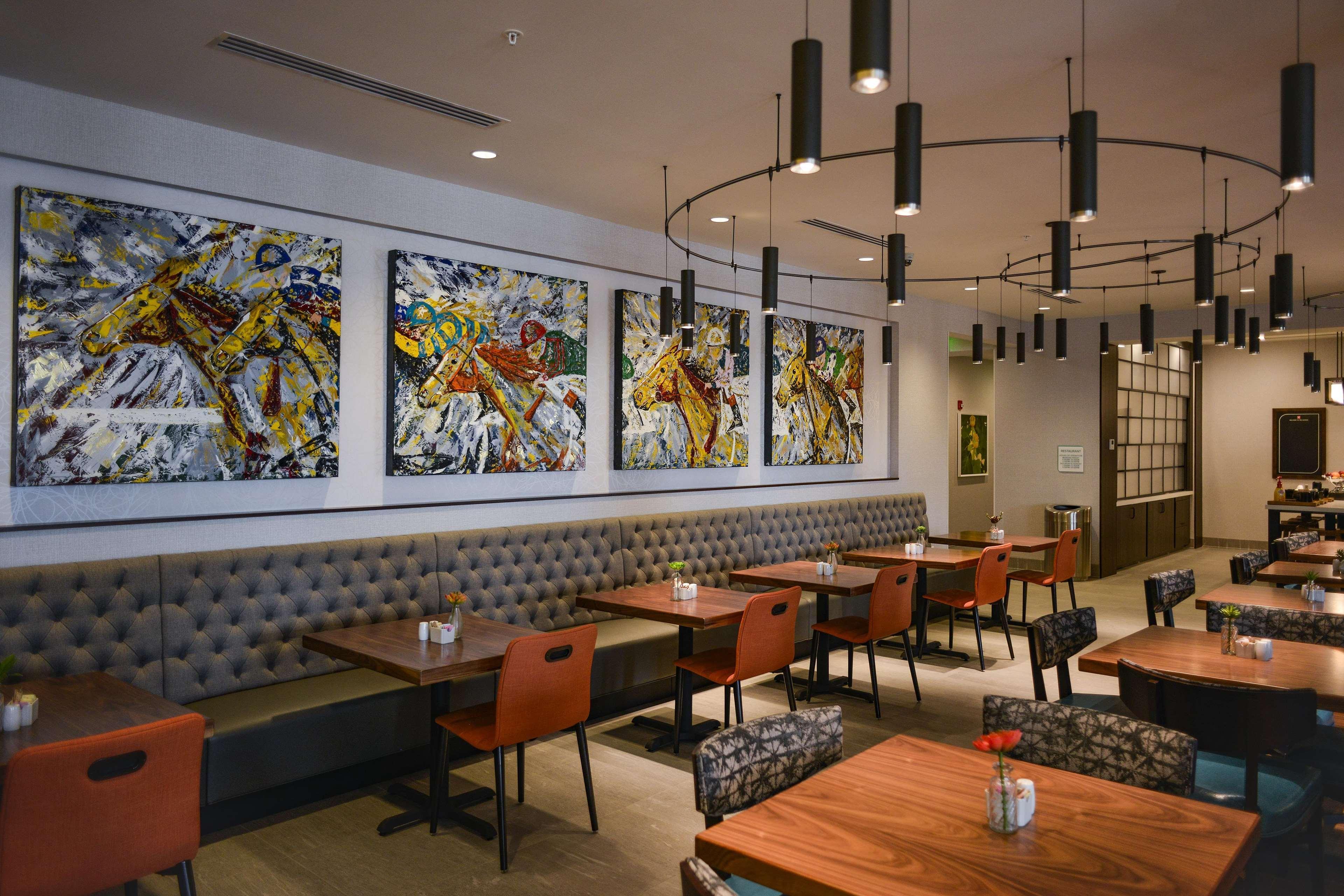 Hilton Garden Mall Of St. Matthews 3*
