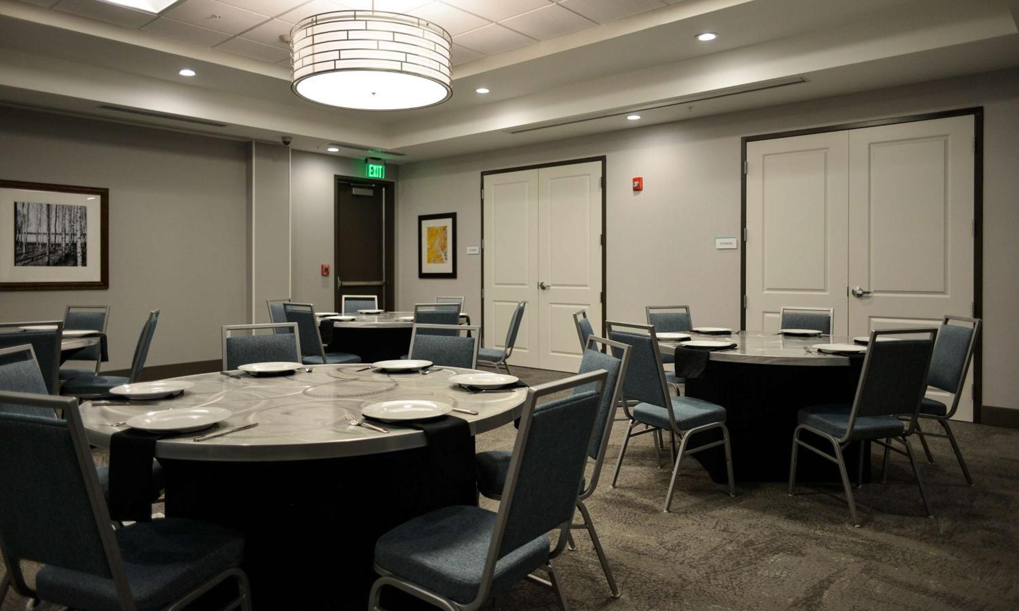 Hotel Hilton Garden Mall Of St. Matthews Louisville