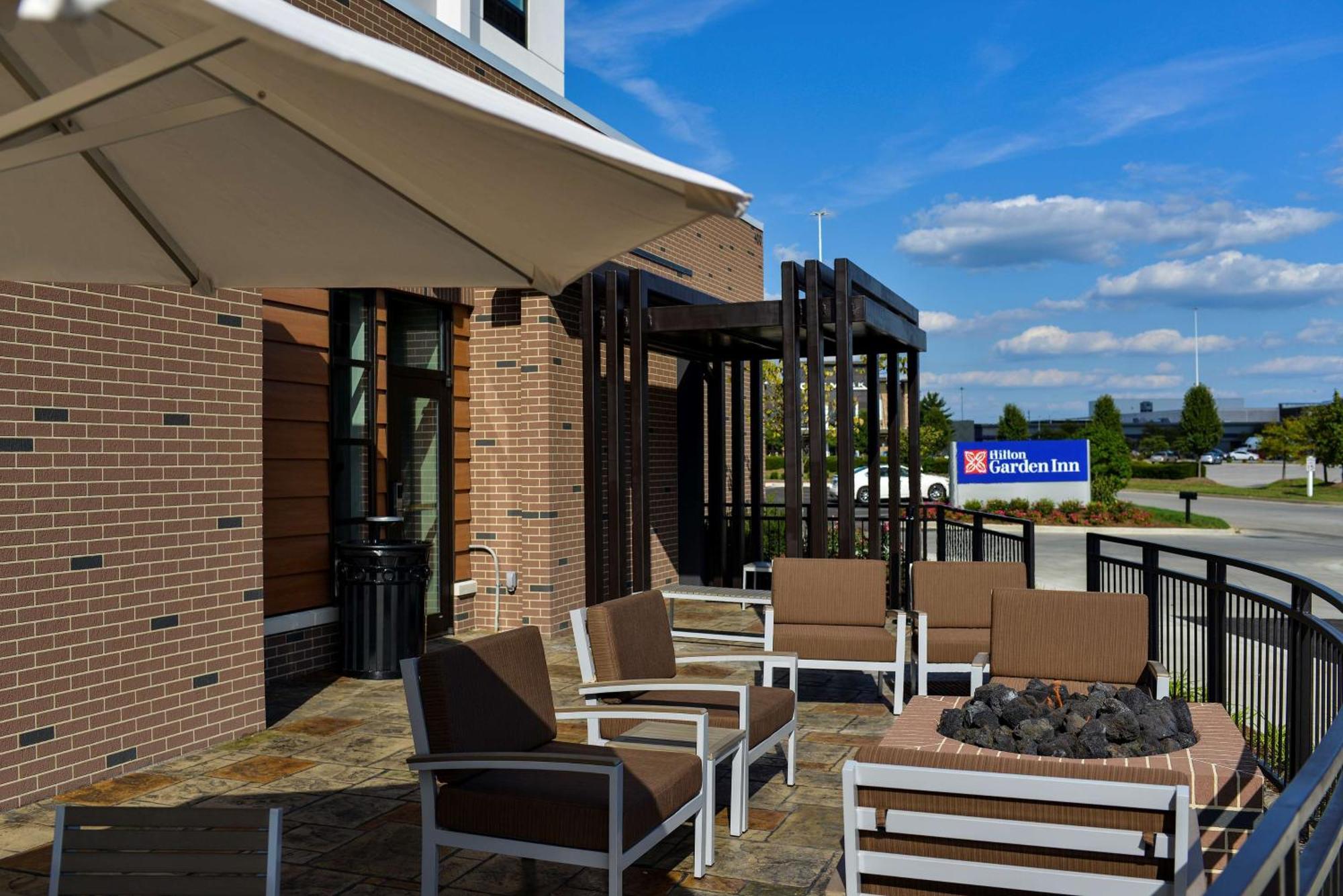 Hilton Garden Mall Of St. Matthews 3*